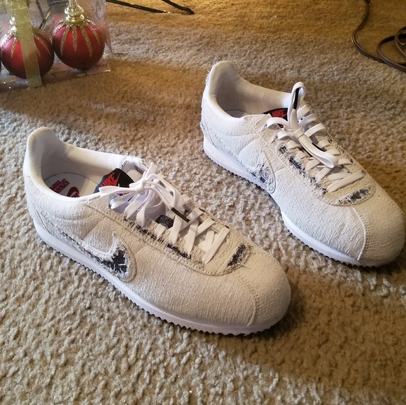 Nike air ,air custom stranger things - Picture 4 of 6